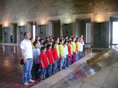 Cide Çocukları Ankara Anıtkabir