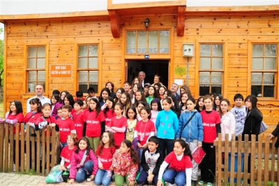 Rıfat Ilgaz Çocuk Korosu