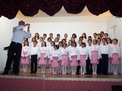 Yibo Çocuk Korosu