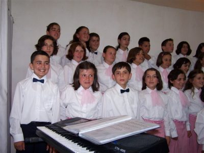 Yibo Çocuk Korosu